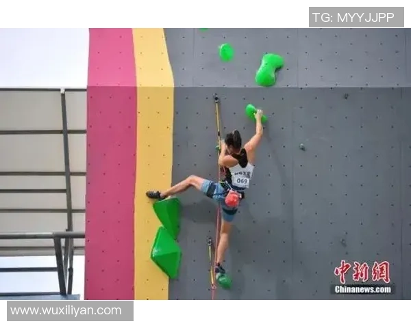 重庆攀岩队与杭州攀岩队赛后复盘意识对比分析与反思